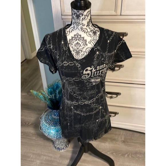 Ladies Harley Davidson chain link graphic shirt medium - Picture 1 of 6